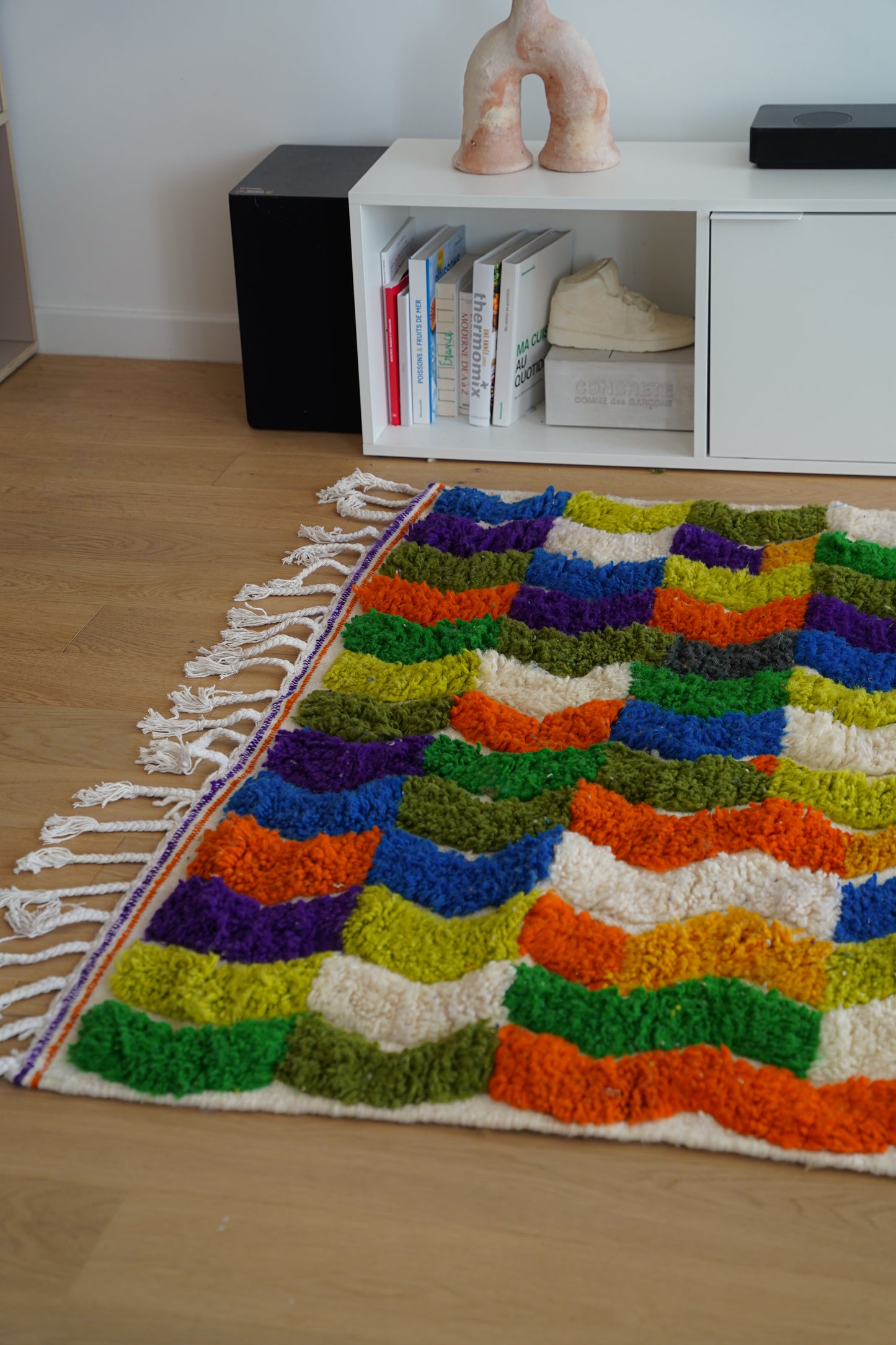 Tapis moyen coloré 155 x 255